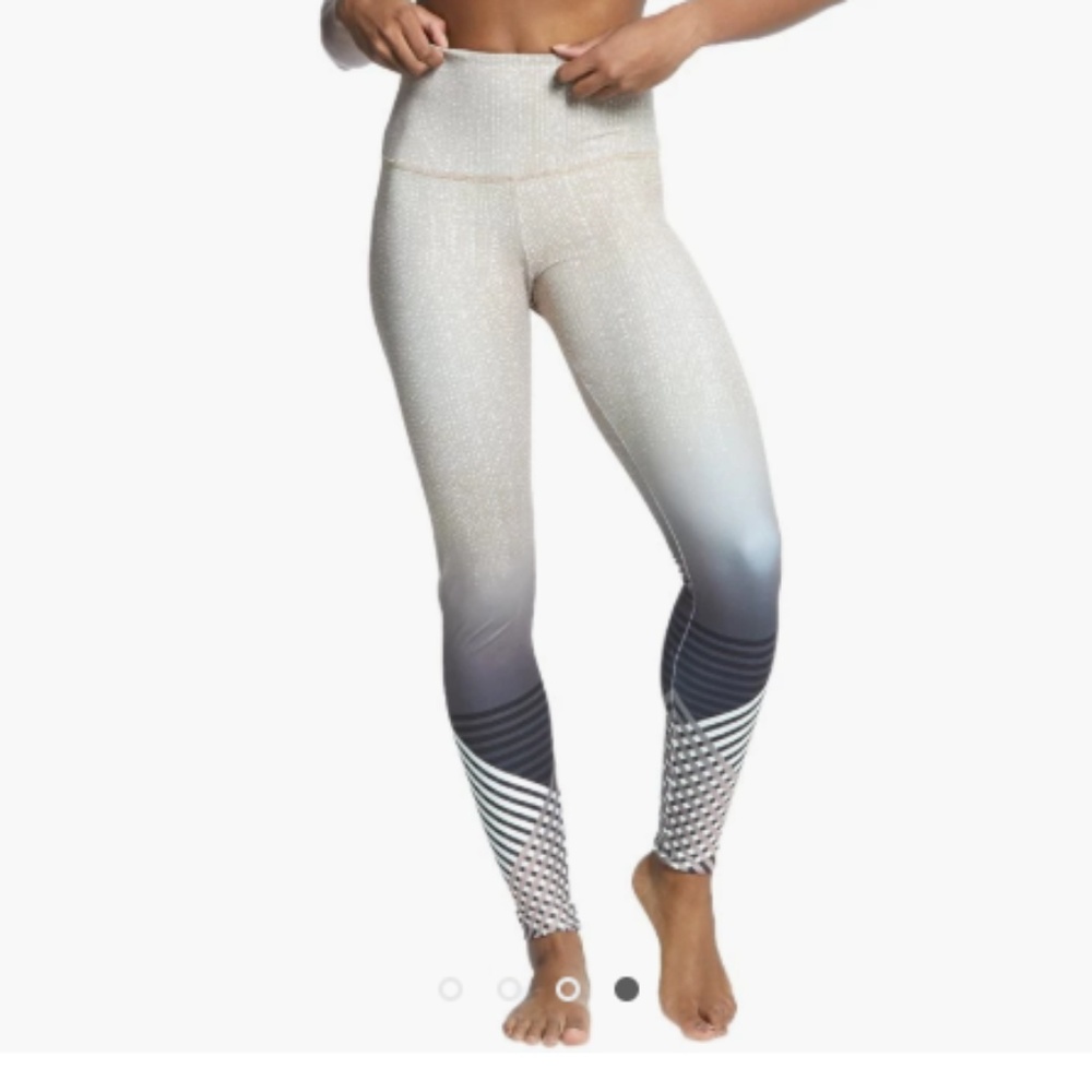 Onzie | High Waist Graphic Leggings